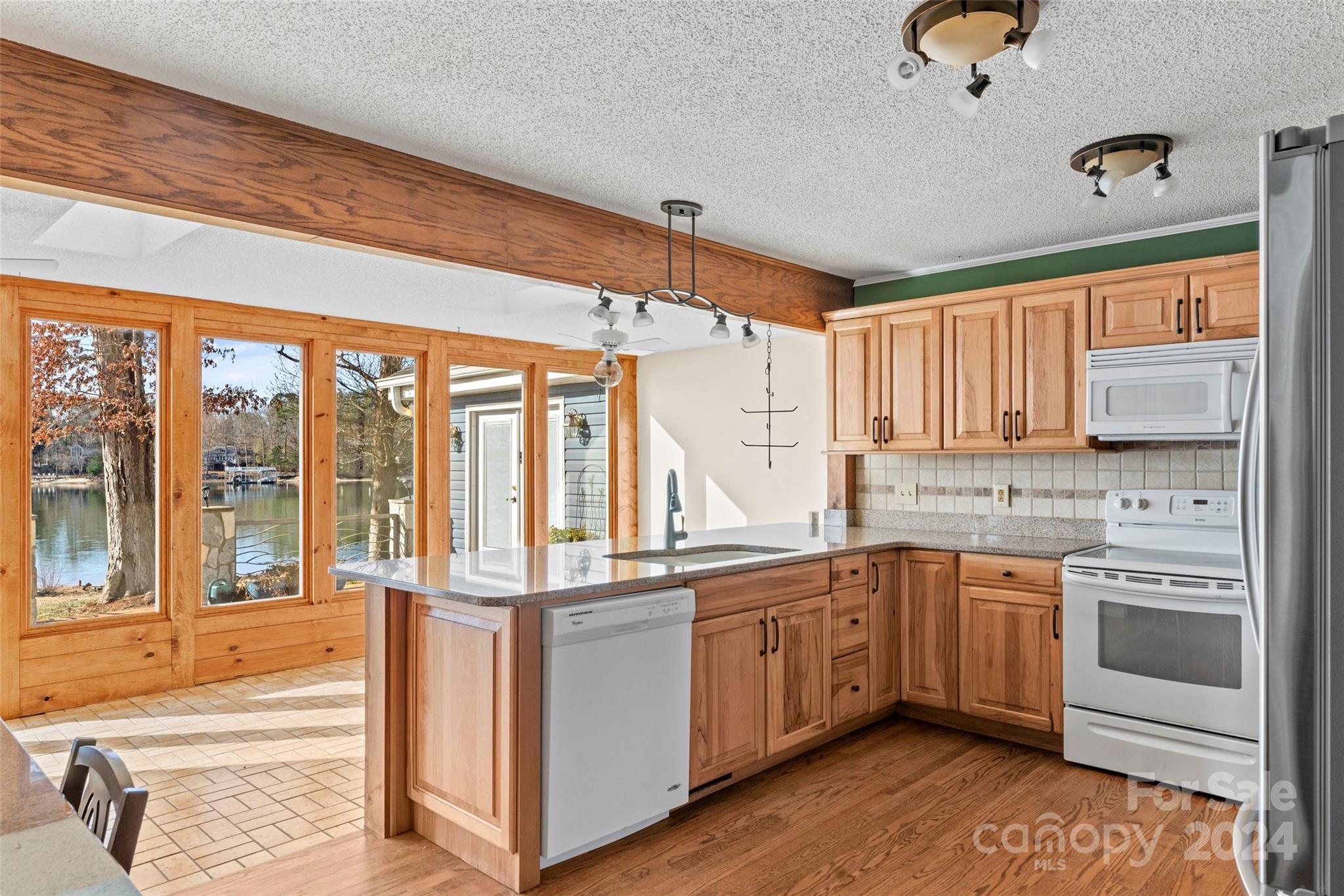 Holiday shores - Residential