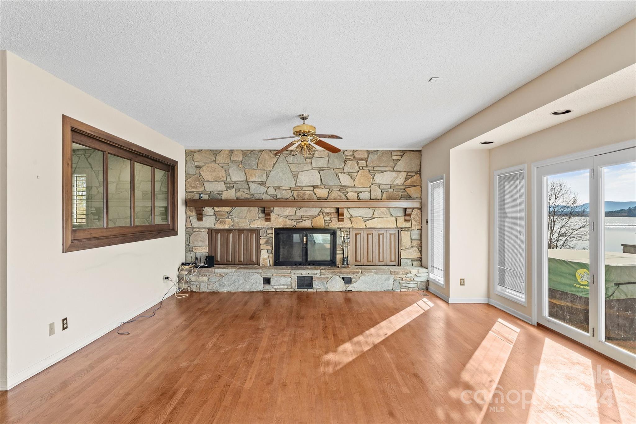 Holiday shores - Residential