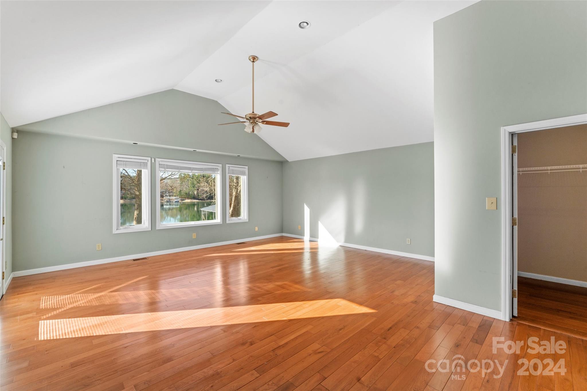 Holiday shores - Residential