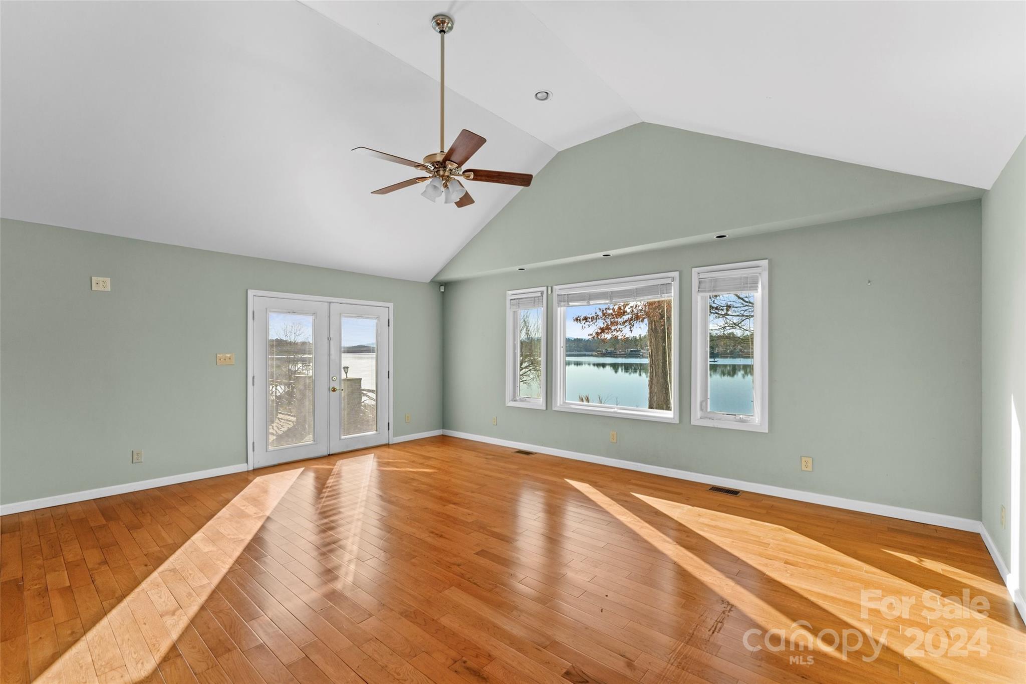 Holiday shores - Residential