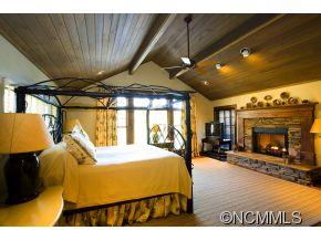 Lake Toxaway Estates - Residential