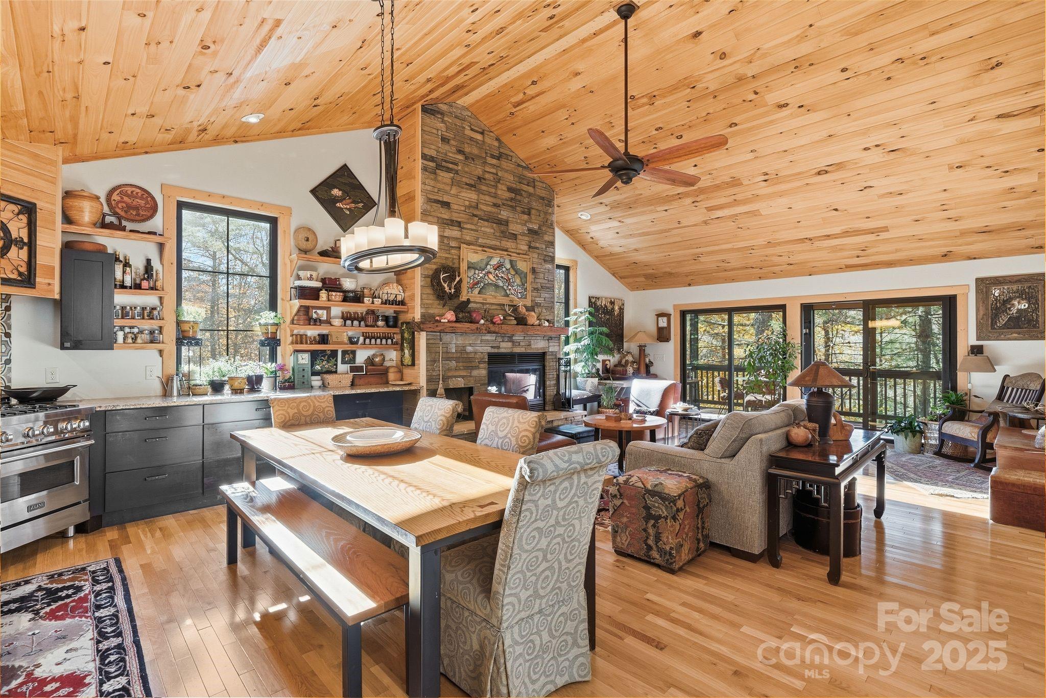 123 Holly Hill Farm Road