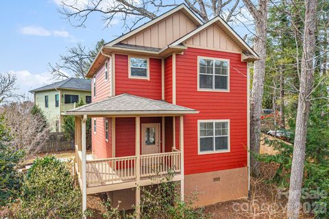 Photo of 8 Thurland Avenue, Asheville, NC 28803 (MLS # 4345704)