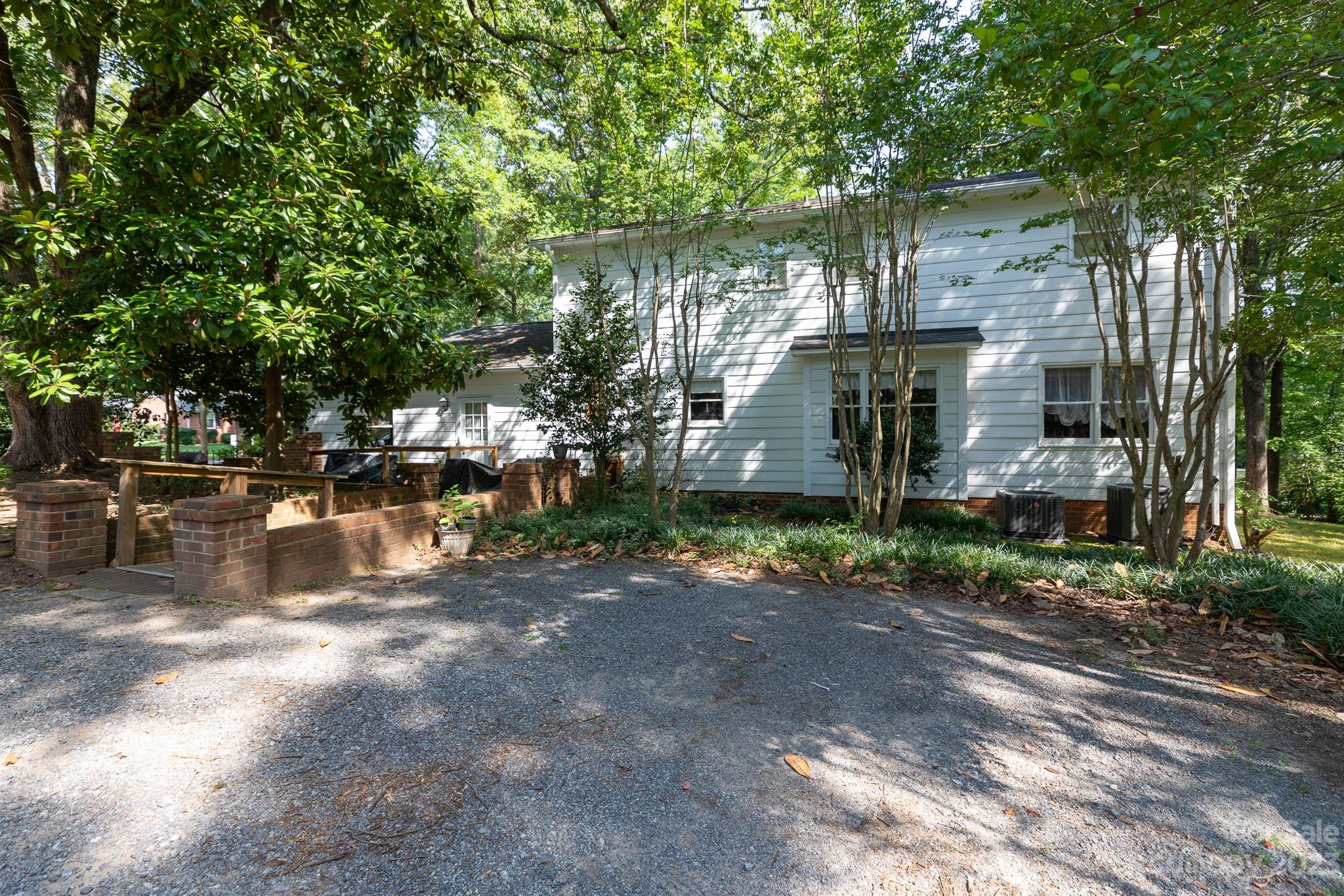 Poplar Forest - Residential