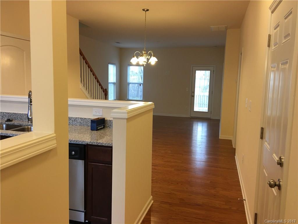 Woodburn Crossing - Residential Lease