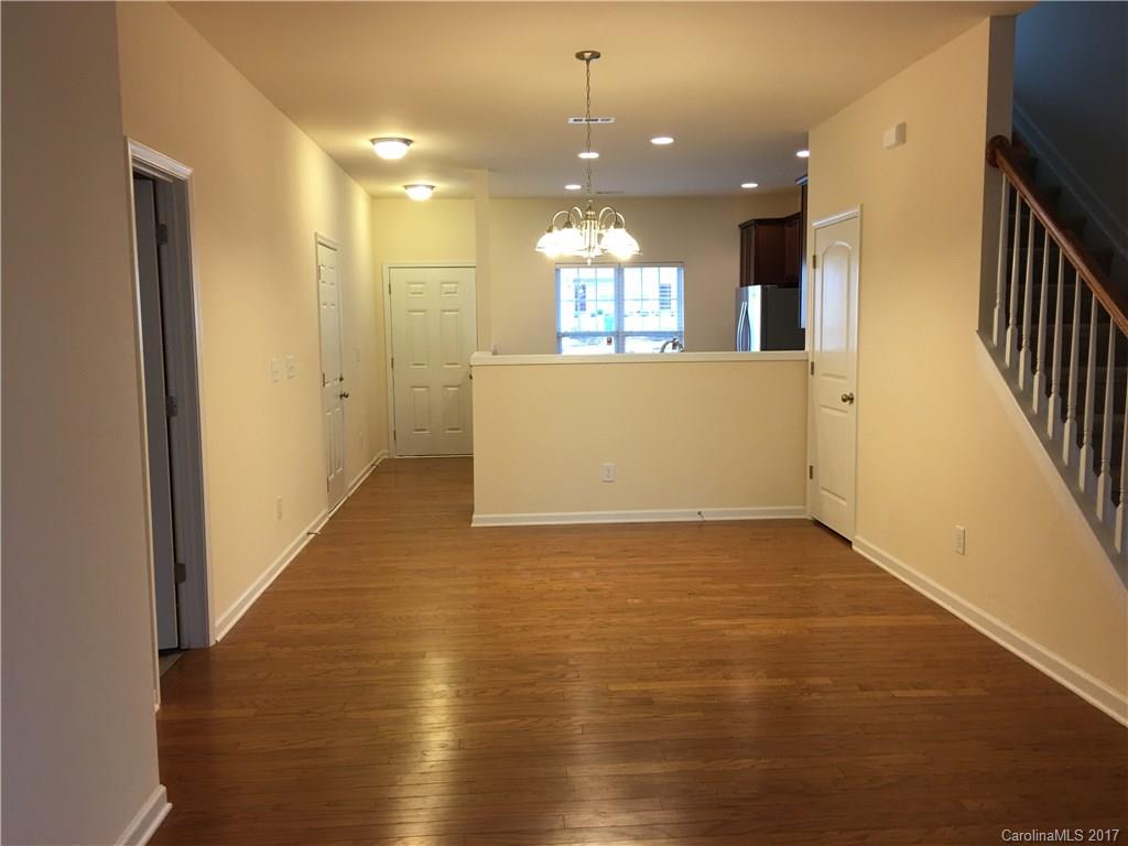 Woodburn Crossing - Residential Lease