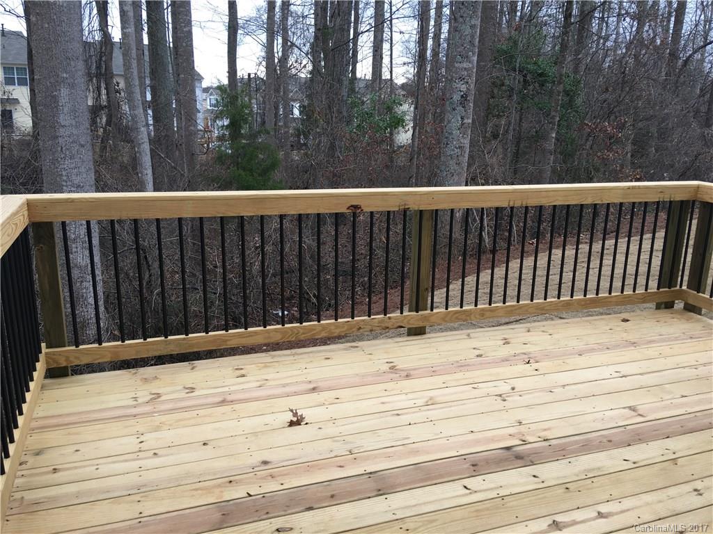 Woodburn Crossing - Residential Lease