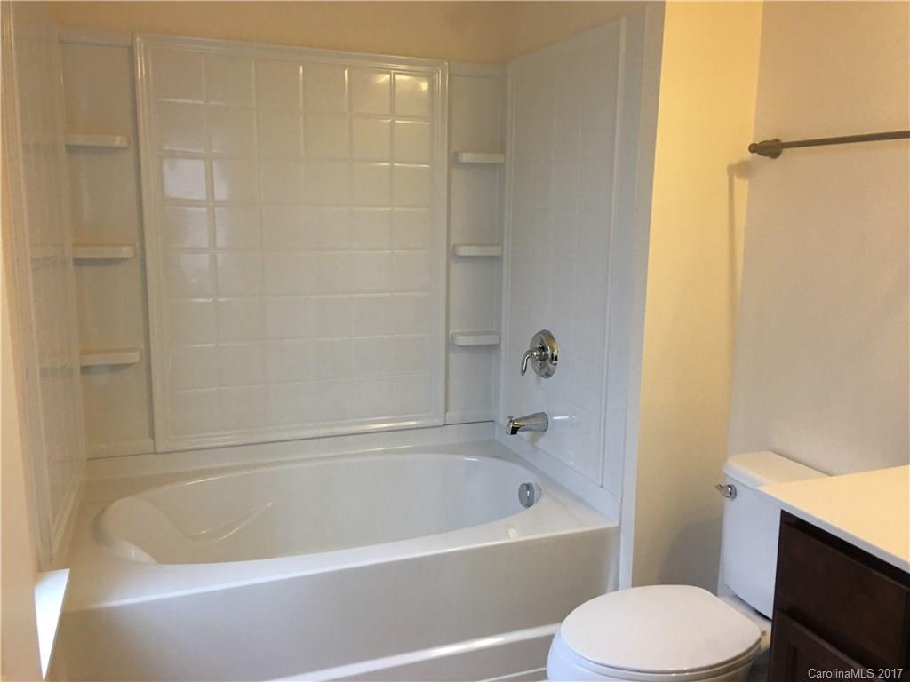 Woodburn Crossing - Residential Lease