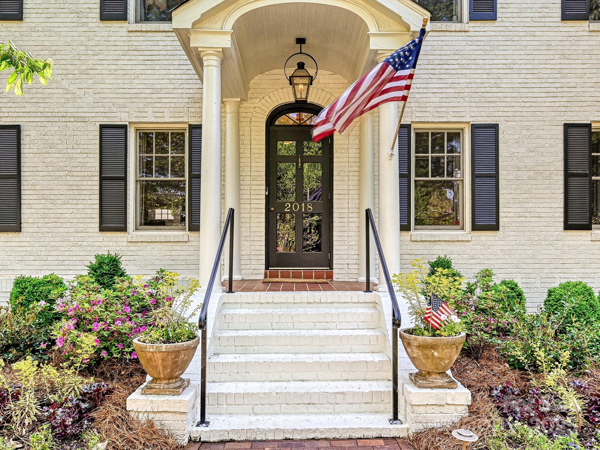 2018 Radcliffe Avenue
