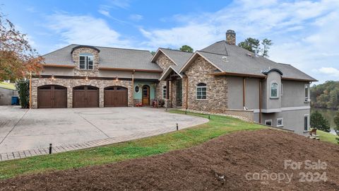 A home in Hickory