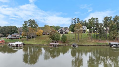 A home in Hickory