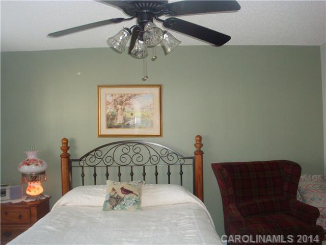 Windsor Trace - Residential