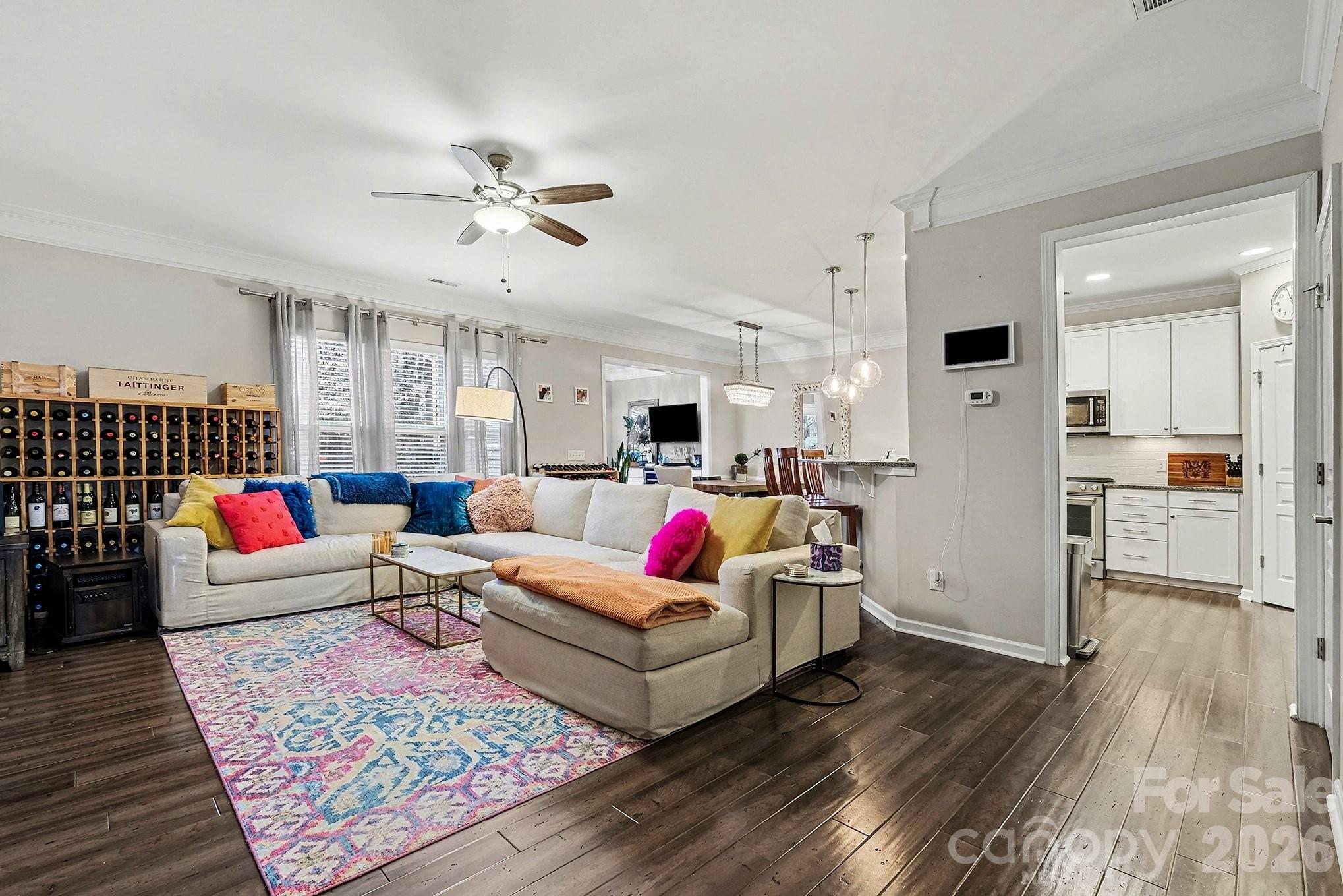 2542 Royal York Avenue