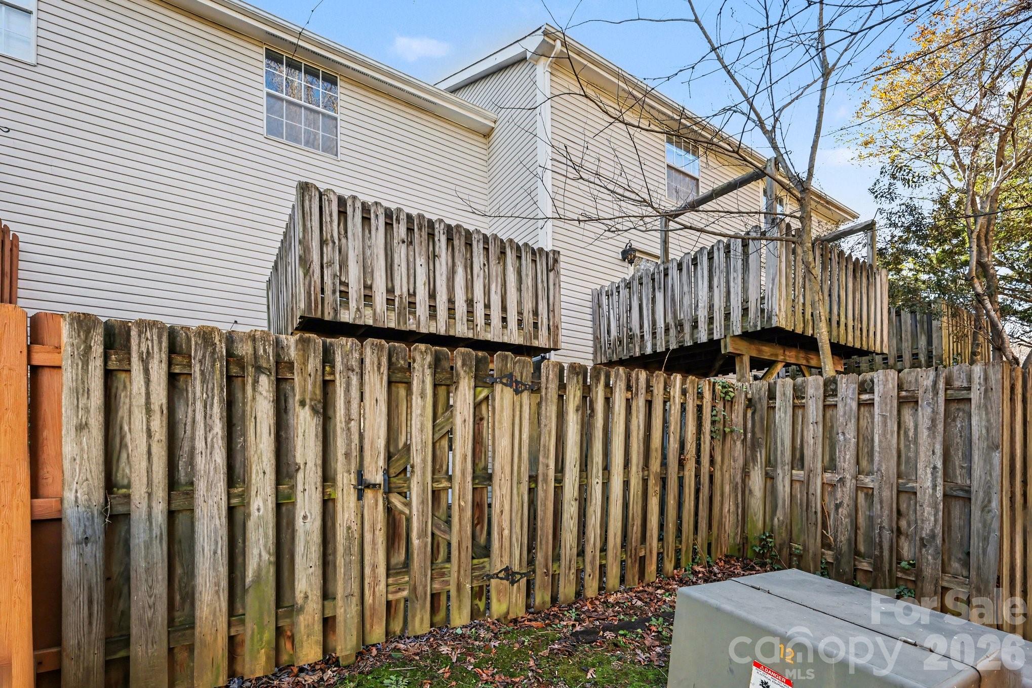 Sardis Court Townhomes - Residential