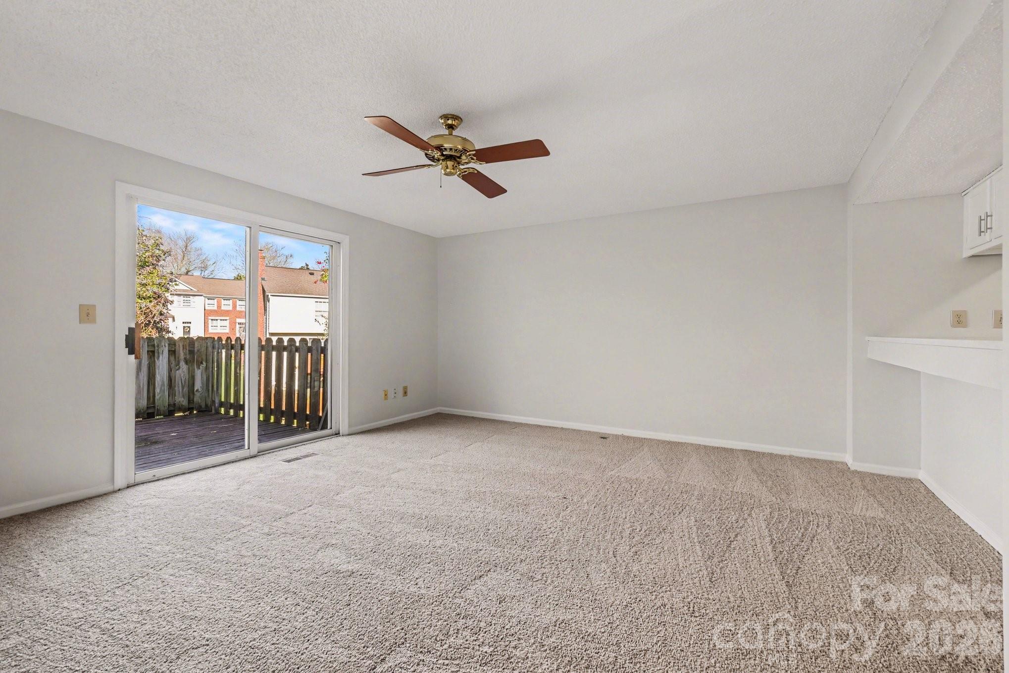 1323 Maple Shade Lane