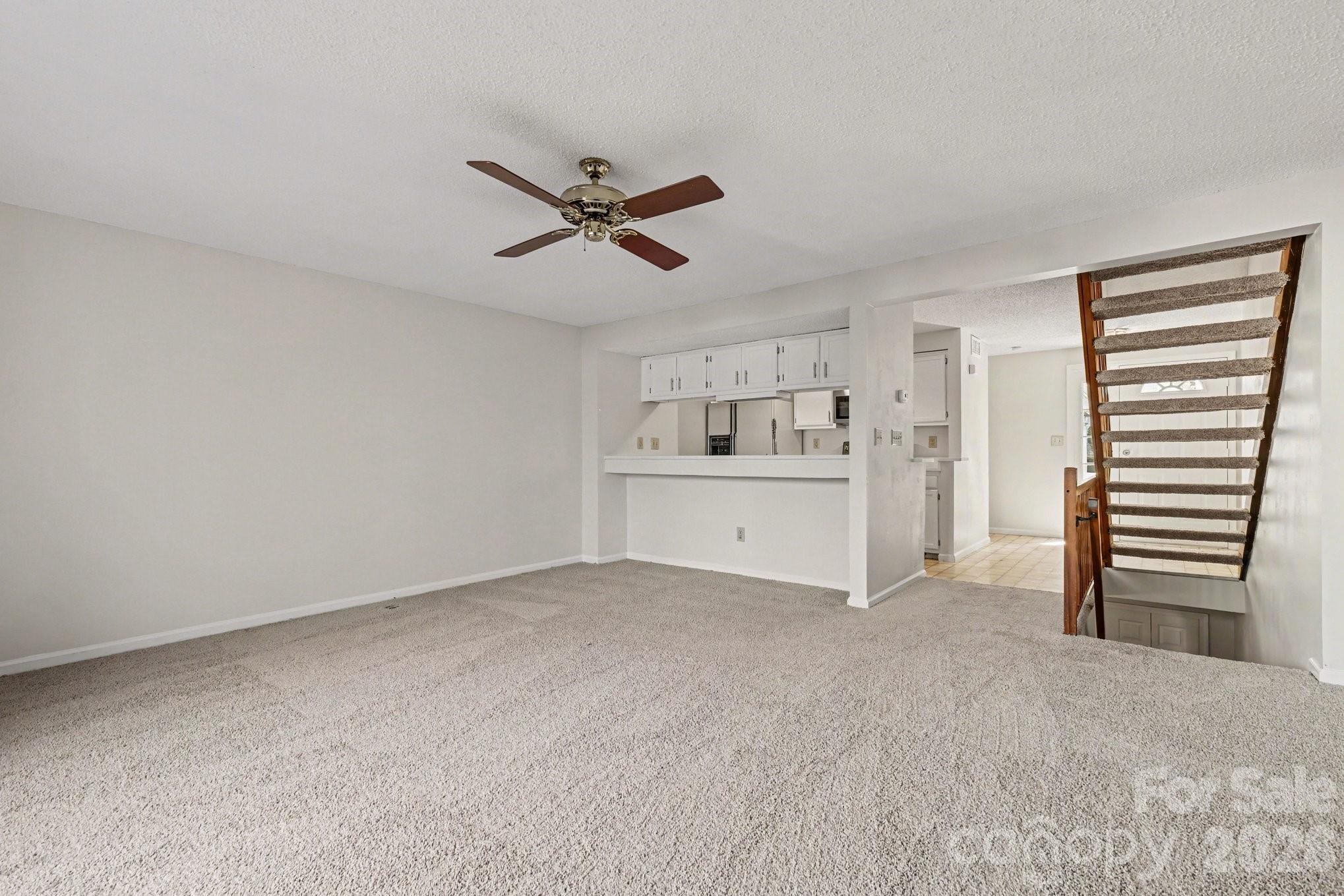 1323 Maple Shade Lane