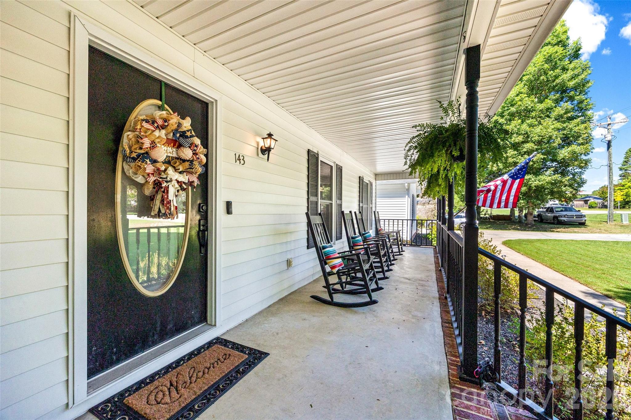 143 Old Limestone Road E
