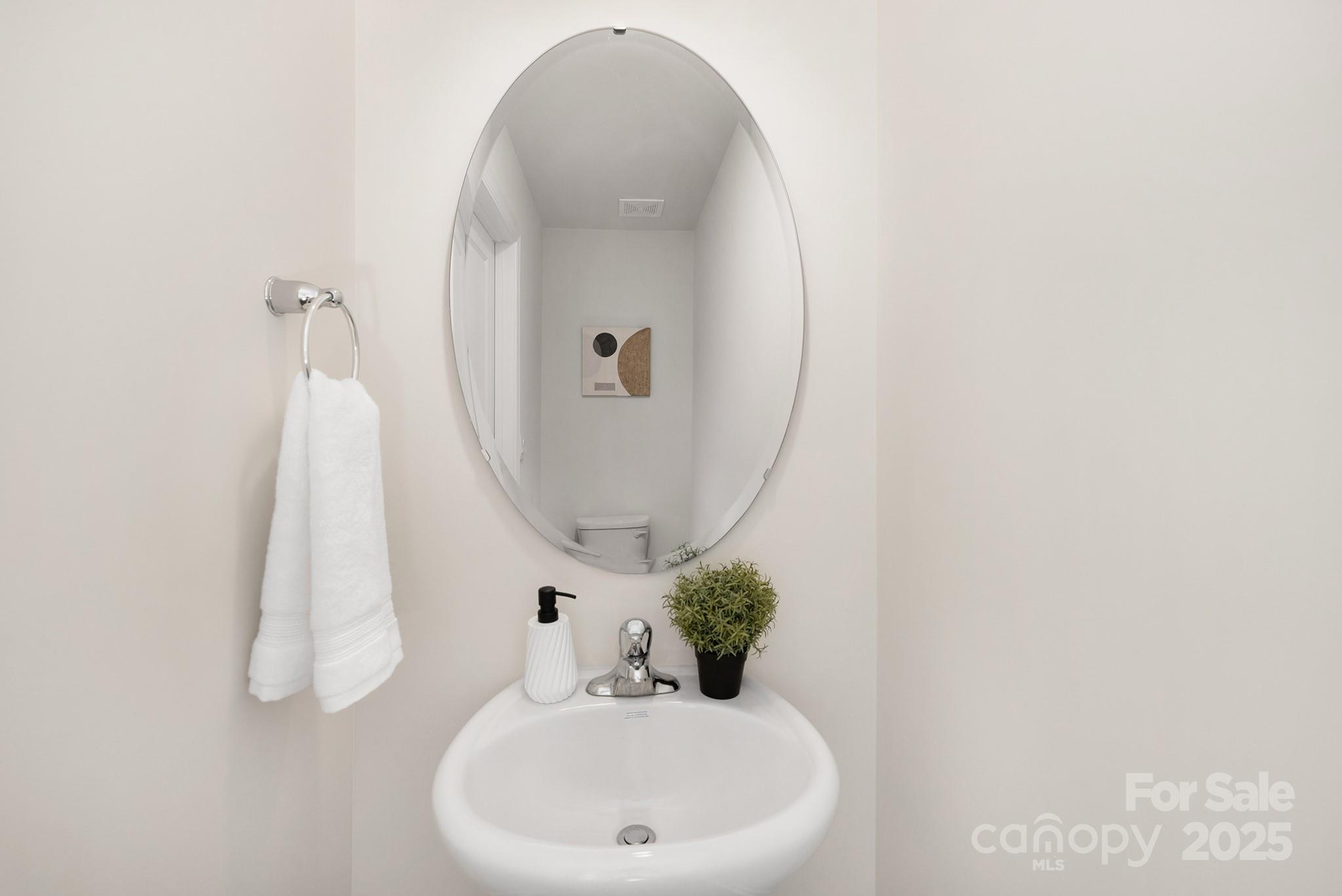 1065 20th Avenue Loop SE