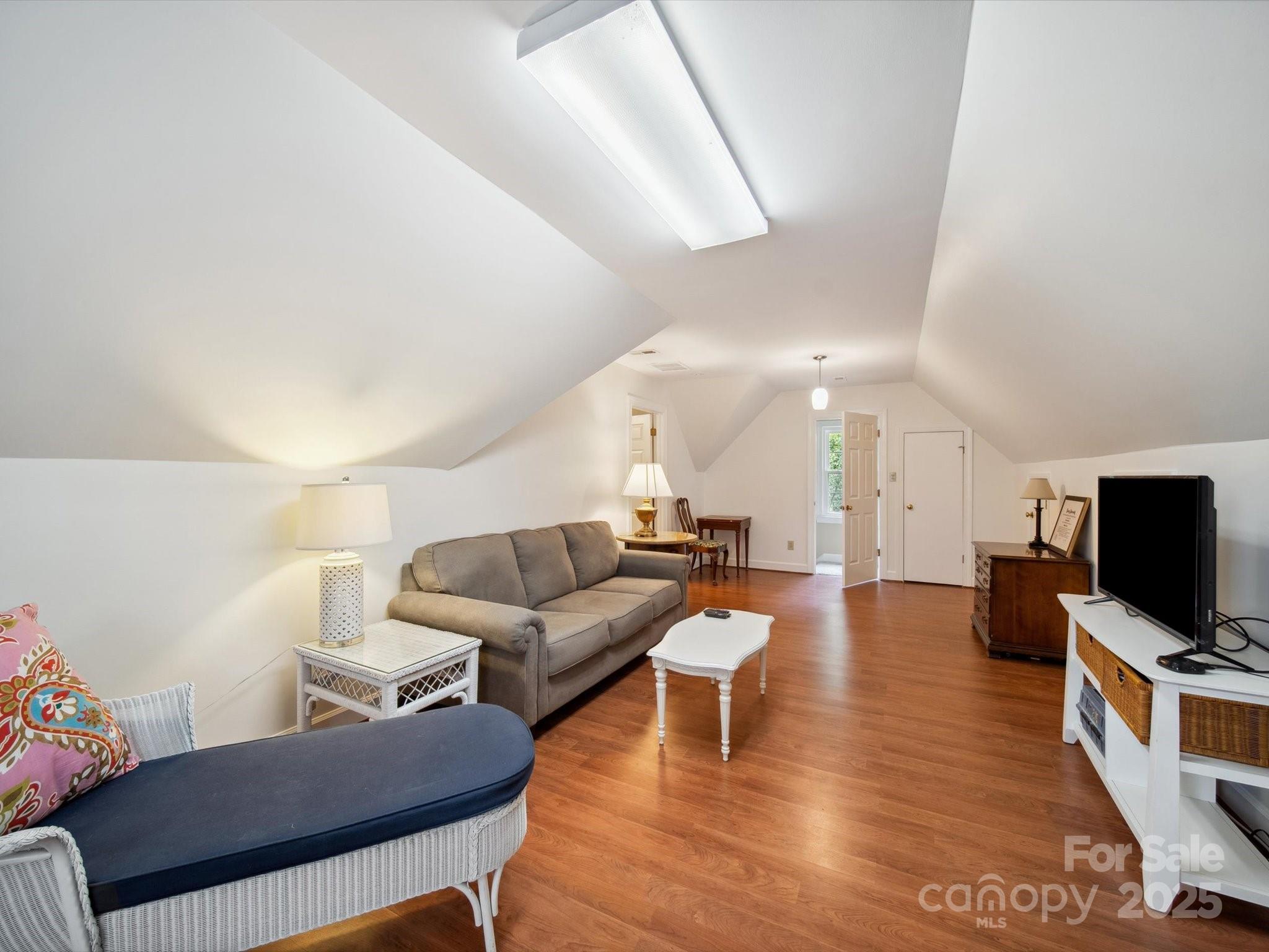 Su San Farms - Residential