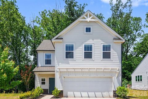 Photo of 2501 Andes Drive, Statesville, NC 28625 (MLS # 4382074)