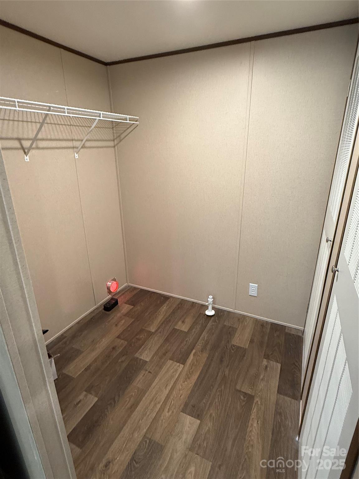 none - Residential Income