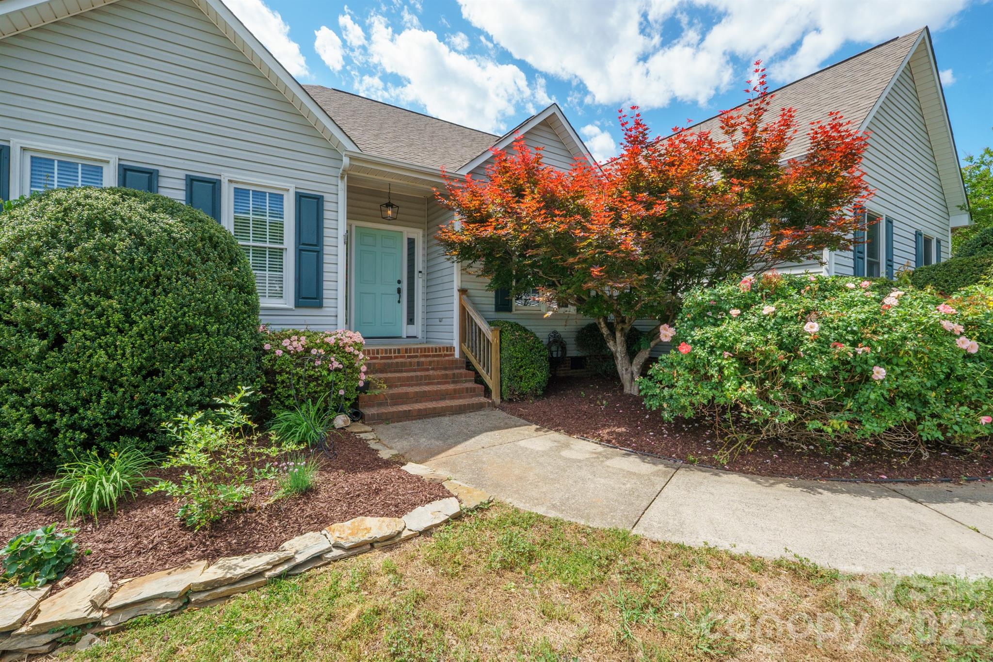12500 Willow Grove Way