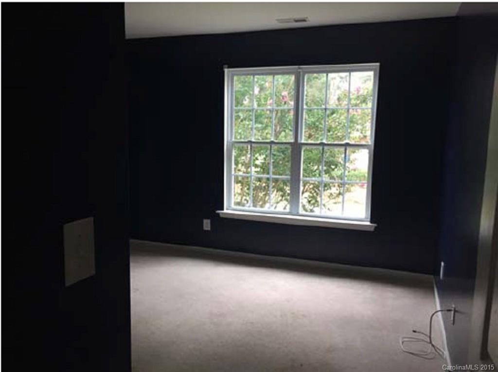 Elizabeth Oaks - Residential