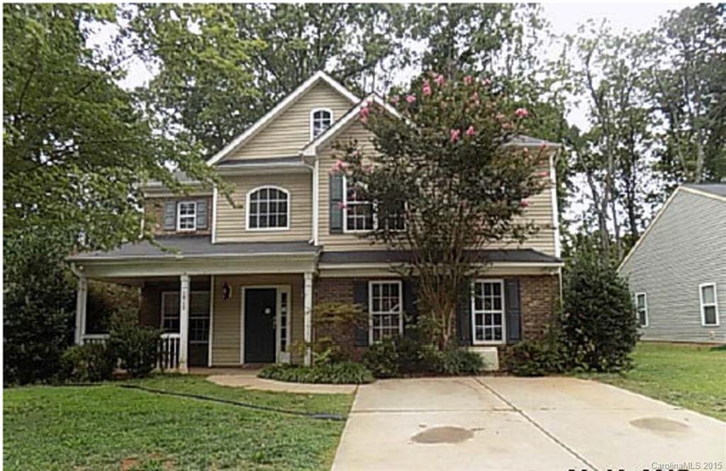 Elizabeth Oaks - Residential