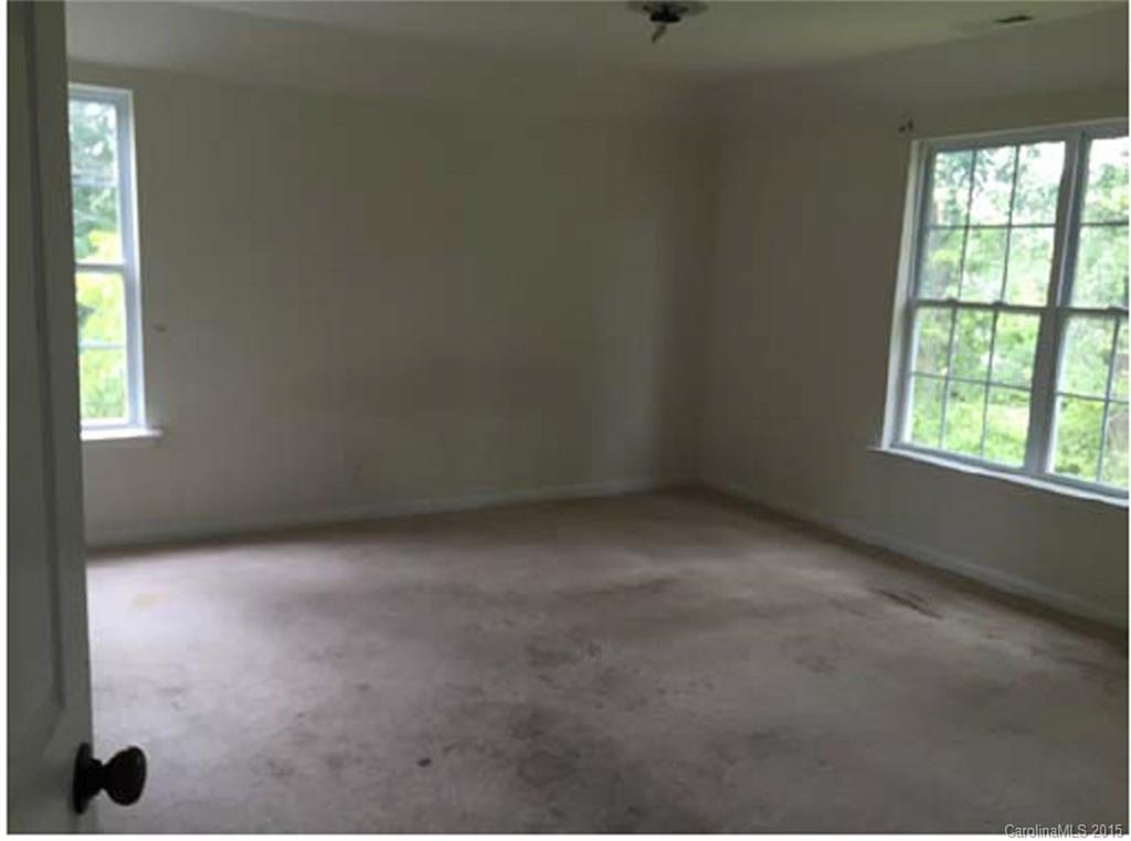 Elizabeth Oaks - Residential