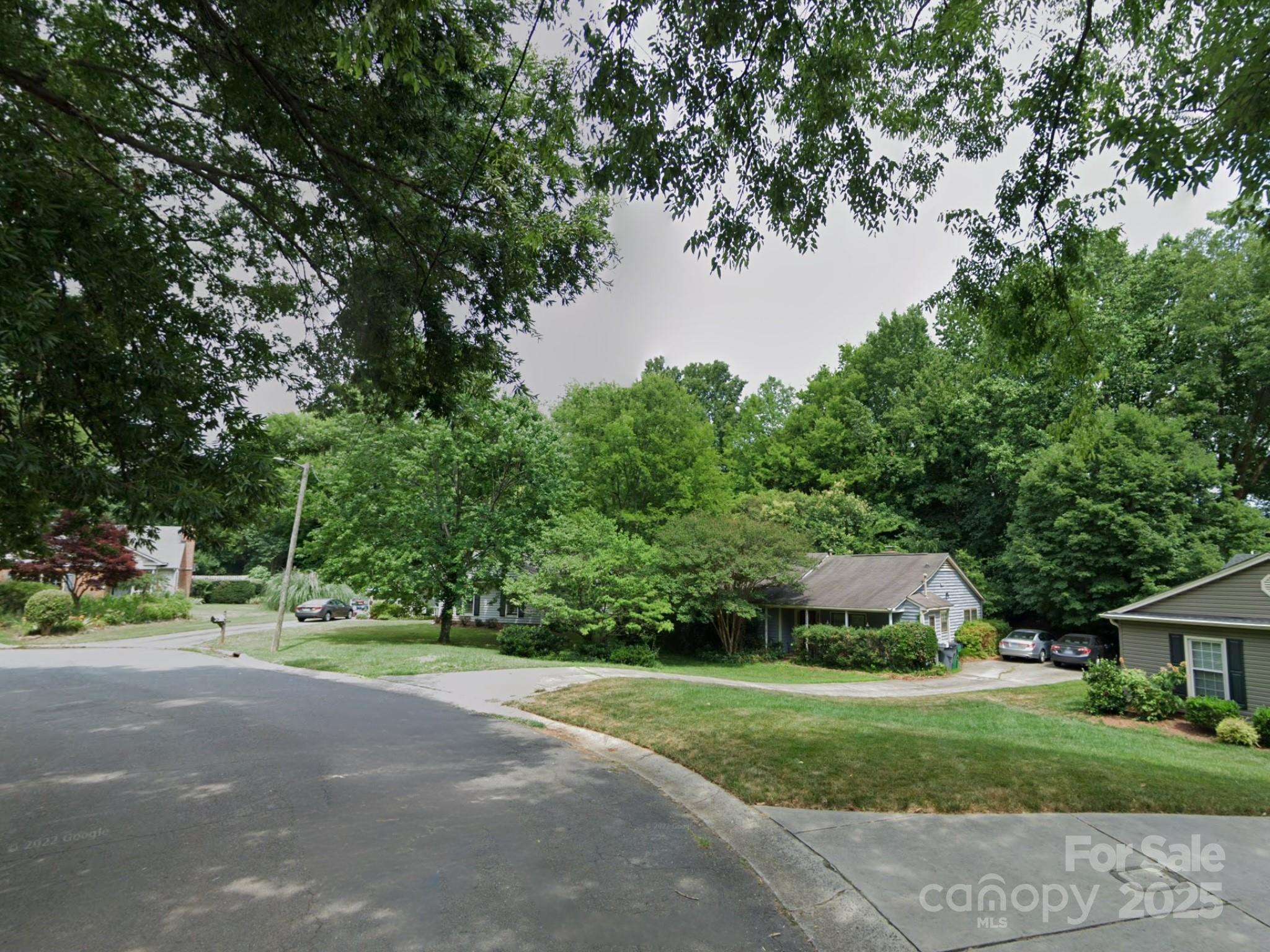 732 Shawnee Drive