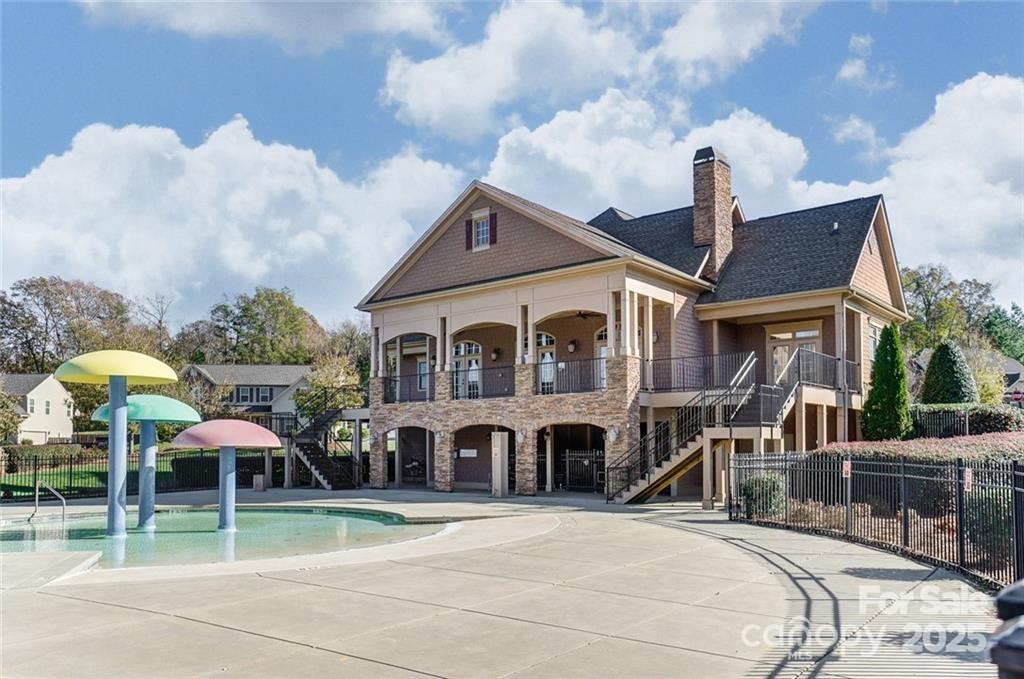 Rosemont - Residential