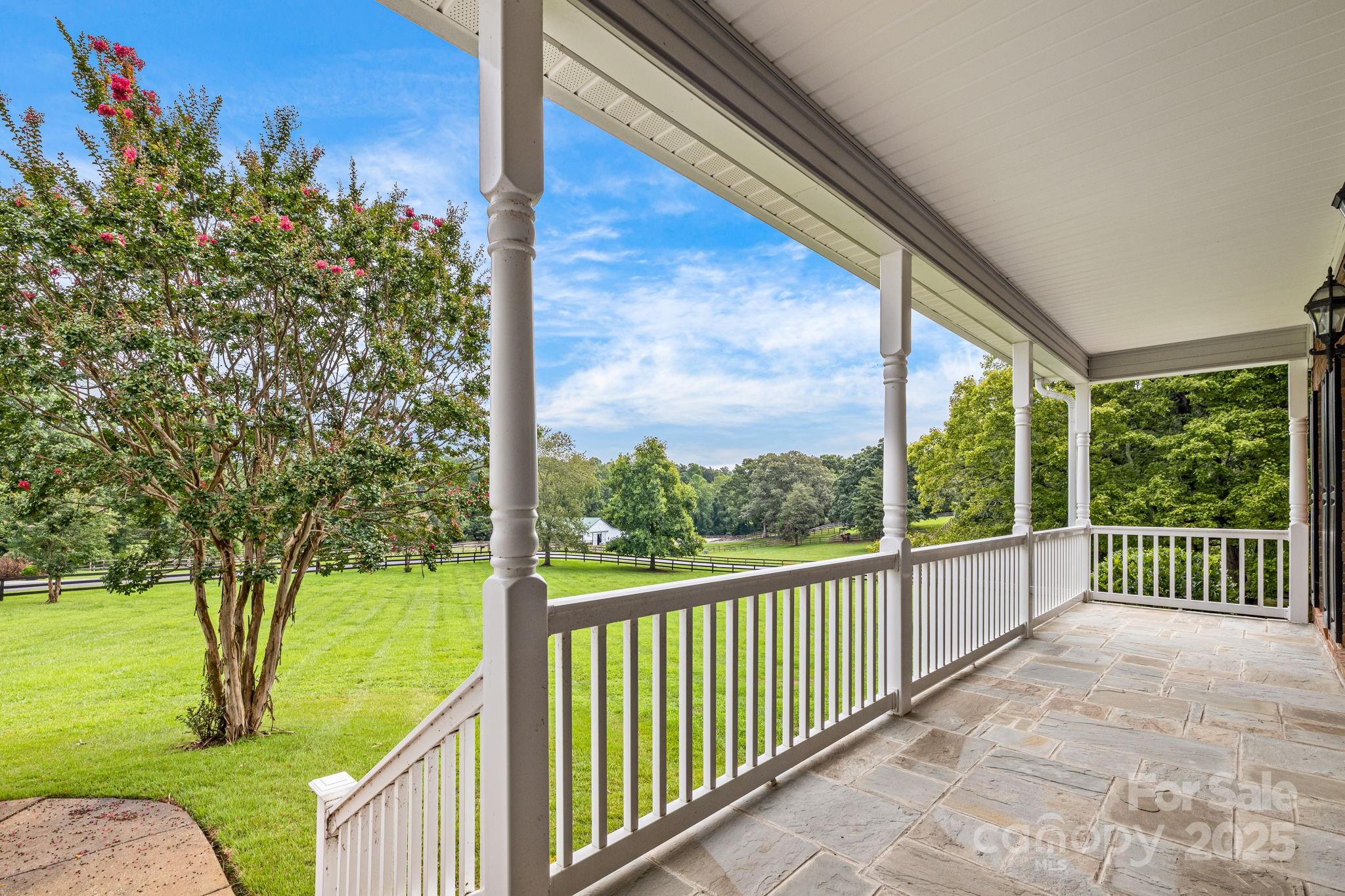 170 Stoneybrook Way