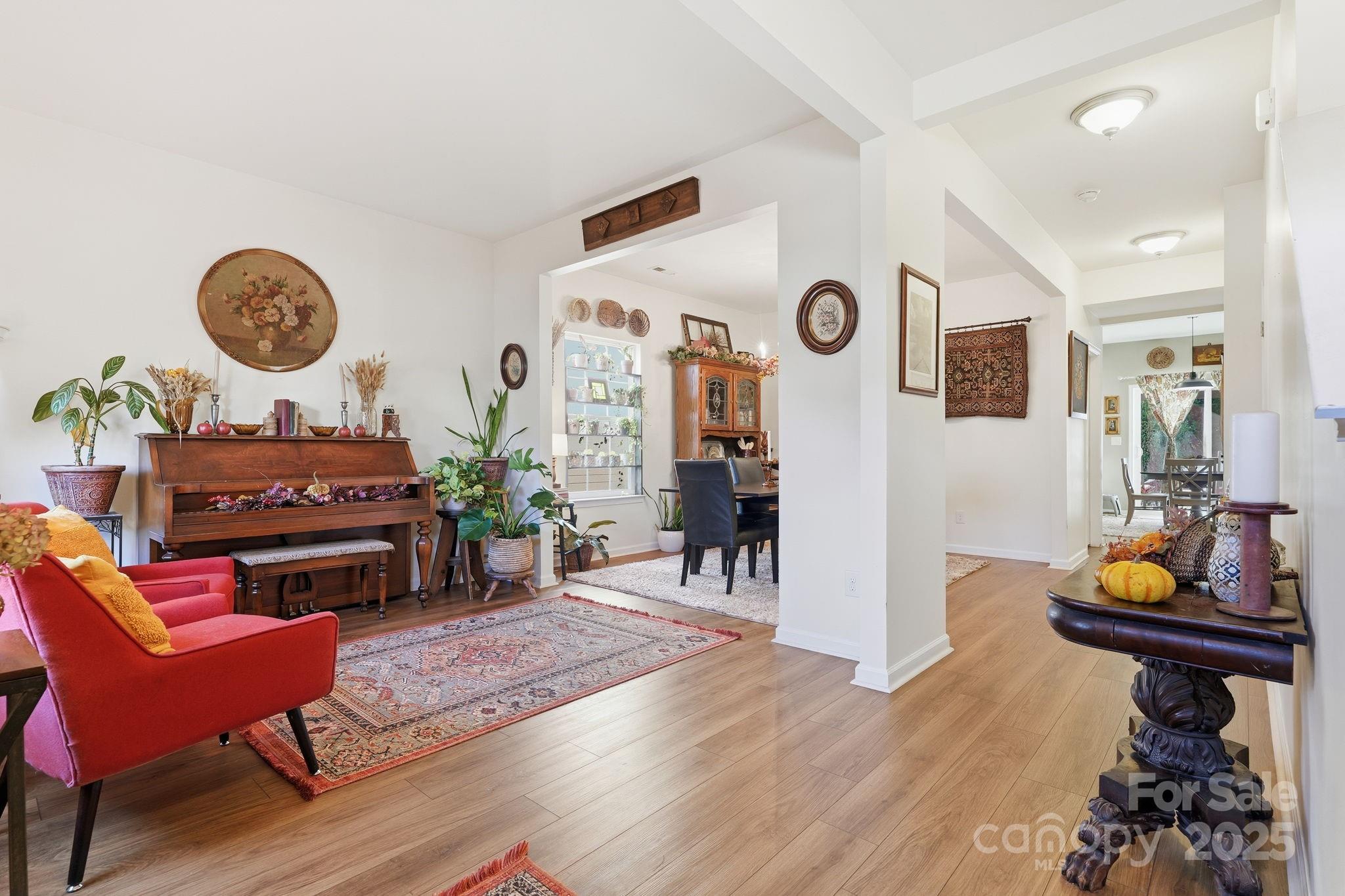 10913 Tailwater Street