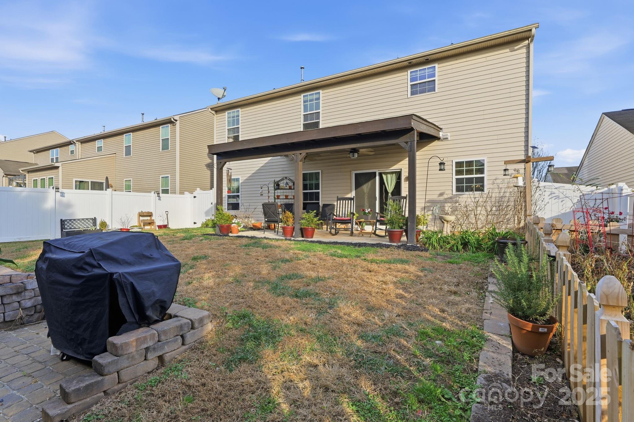 The Farm At Riverpointe - Residential