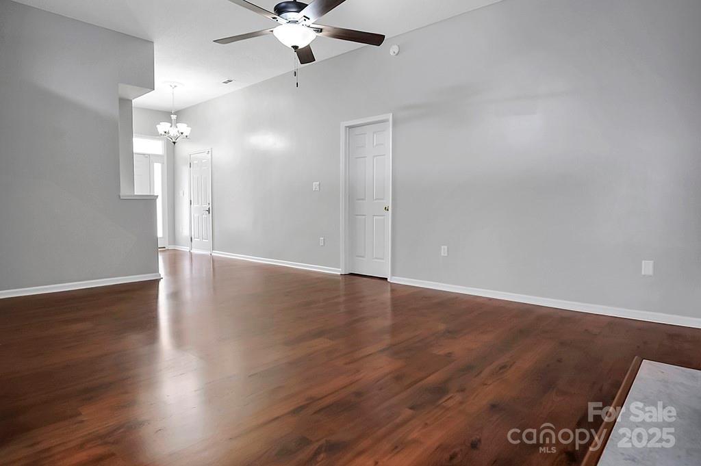 Hawk Ridge - Residential
