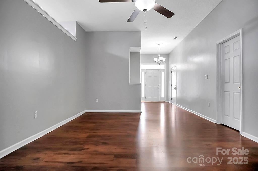 Hawk Ridge - Residential