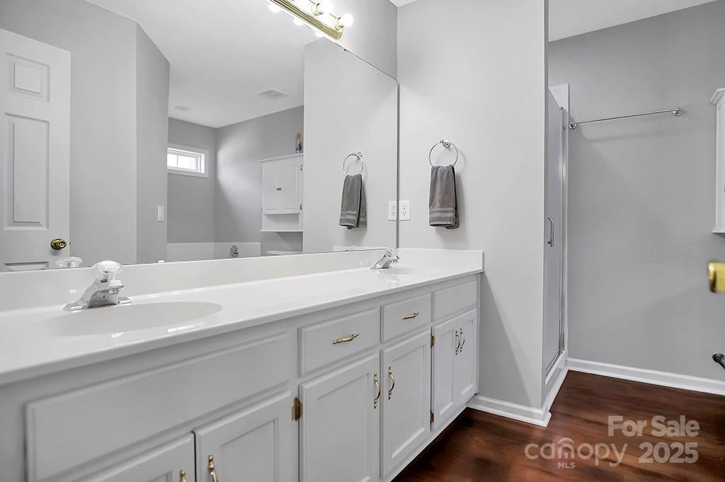 Hawk Ridge - Residential
