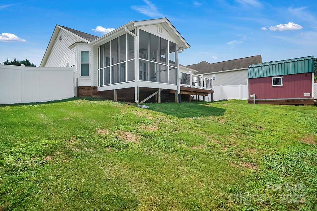 Hawk Ridge - Residential