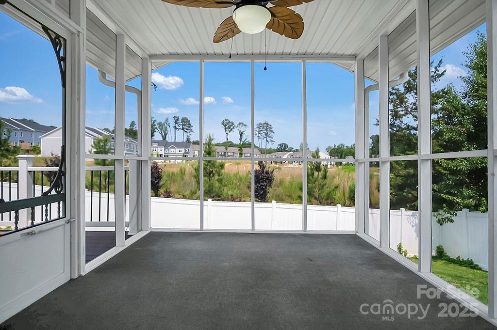 Hawk Ridge - Residential