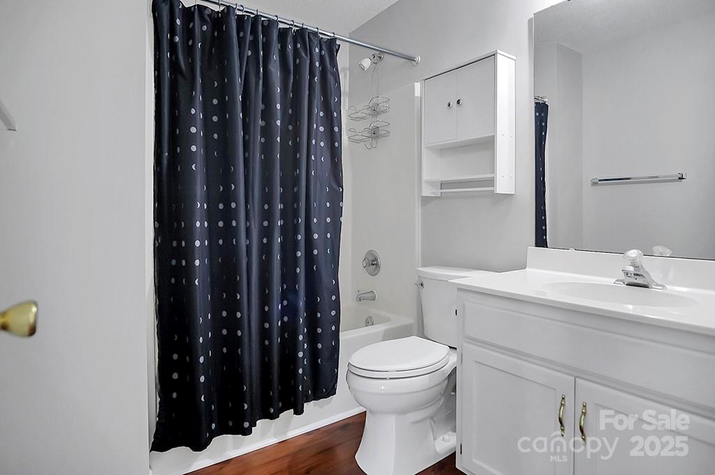 Hawk Ridge - Residential