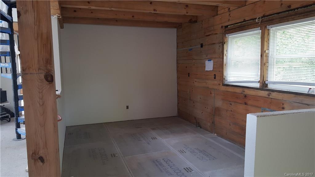 Brook Hollow Estates - Residential