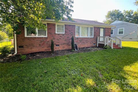 Photo of 916 Summer Drive, Gastonia, NC 28052 (MLS # 4411708)