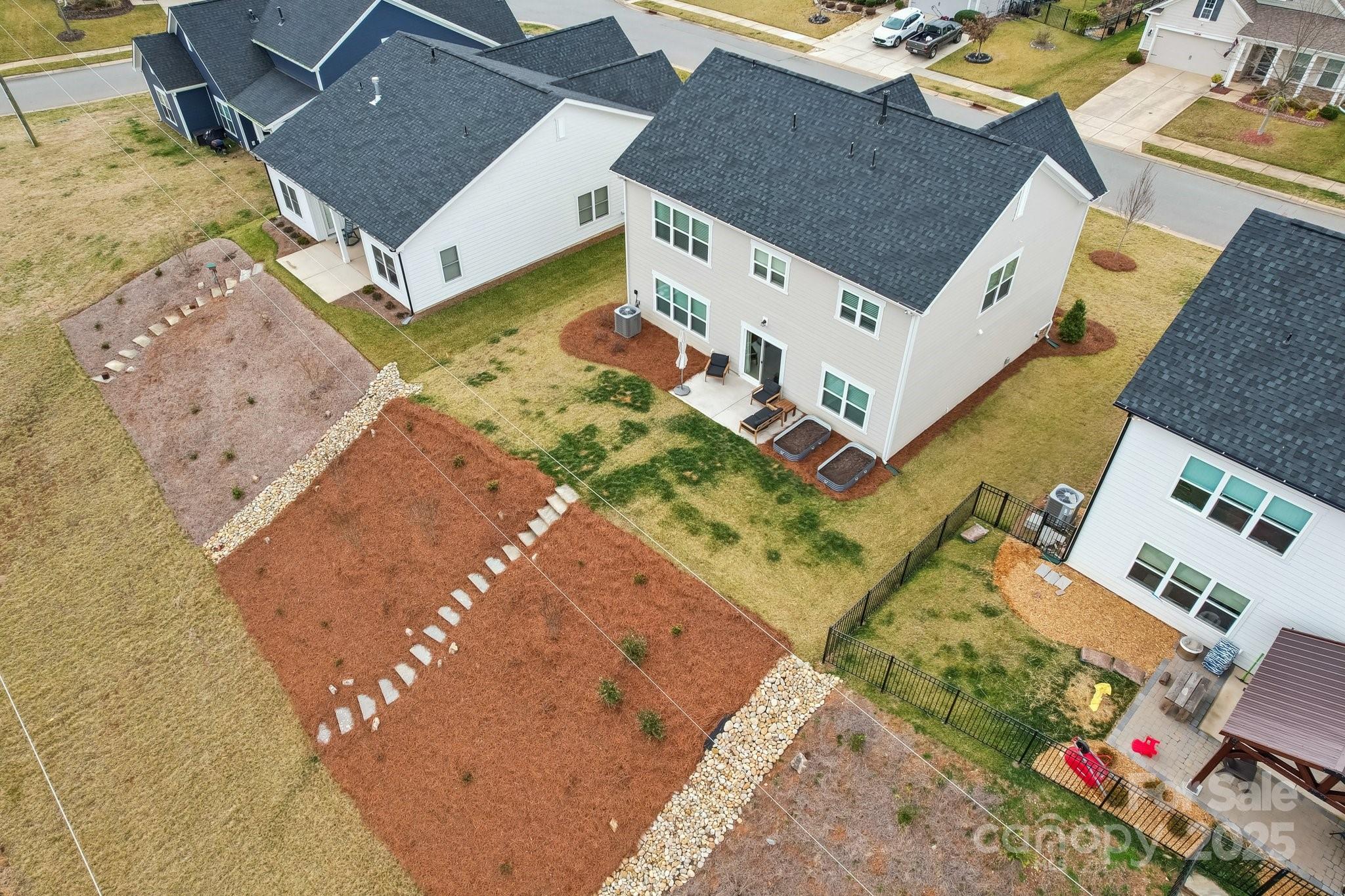 Covington at Lake Norman - Residential