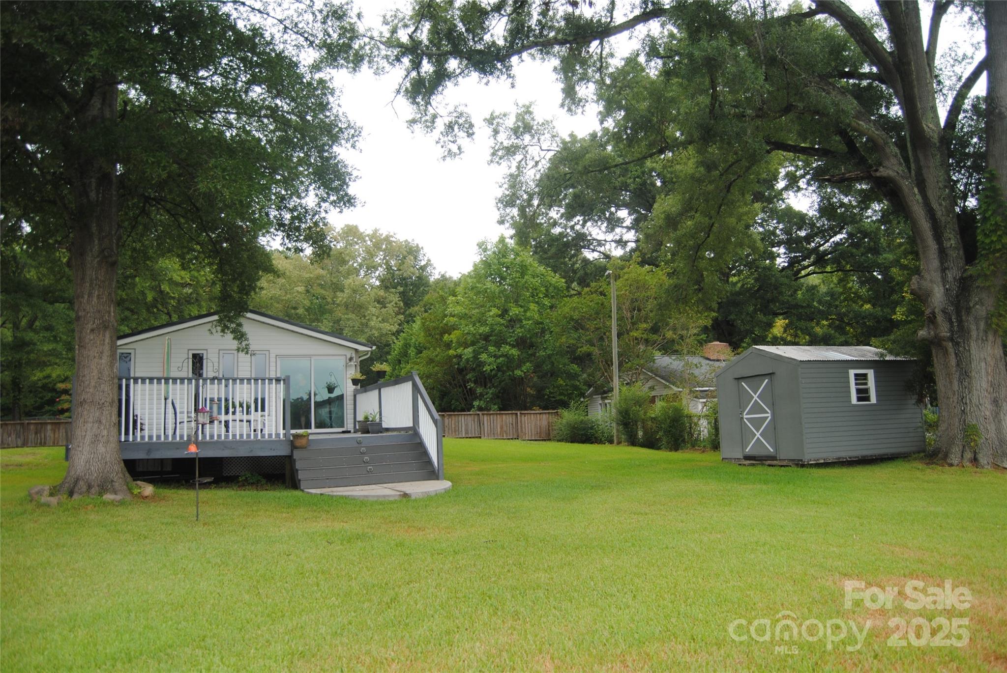 1180 W Shore Drive