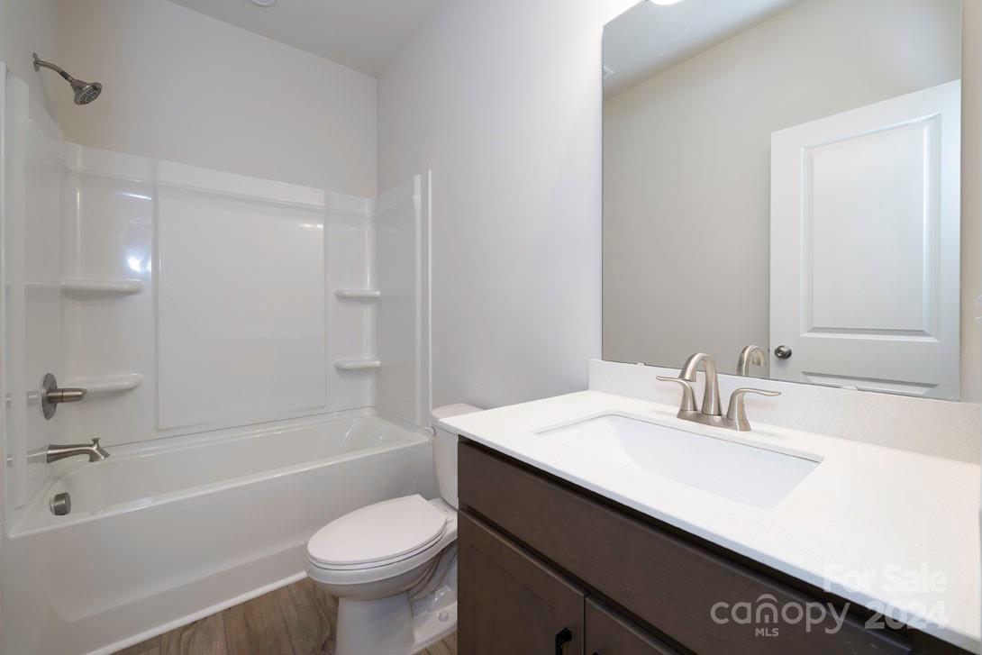 Fifteen 15 Cannon - Residential