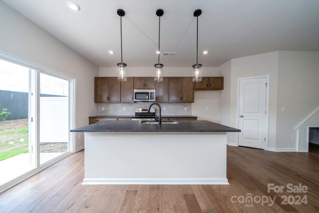 Fifteen 15 Cannon - Residential