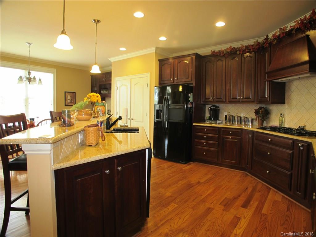 Water Edge - Residential