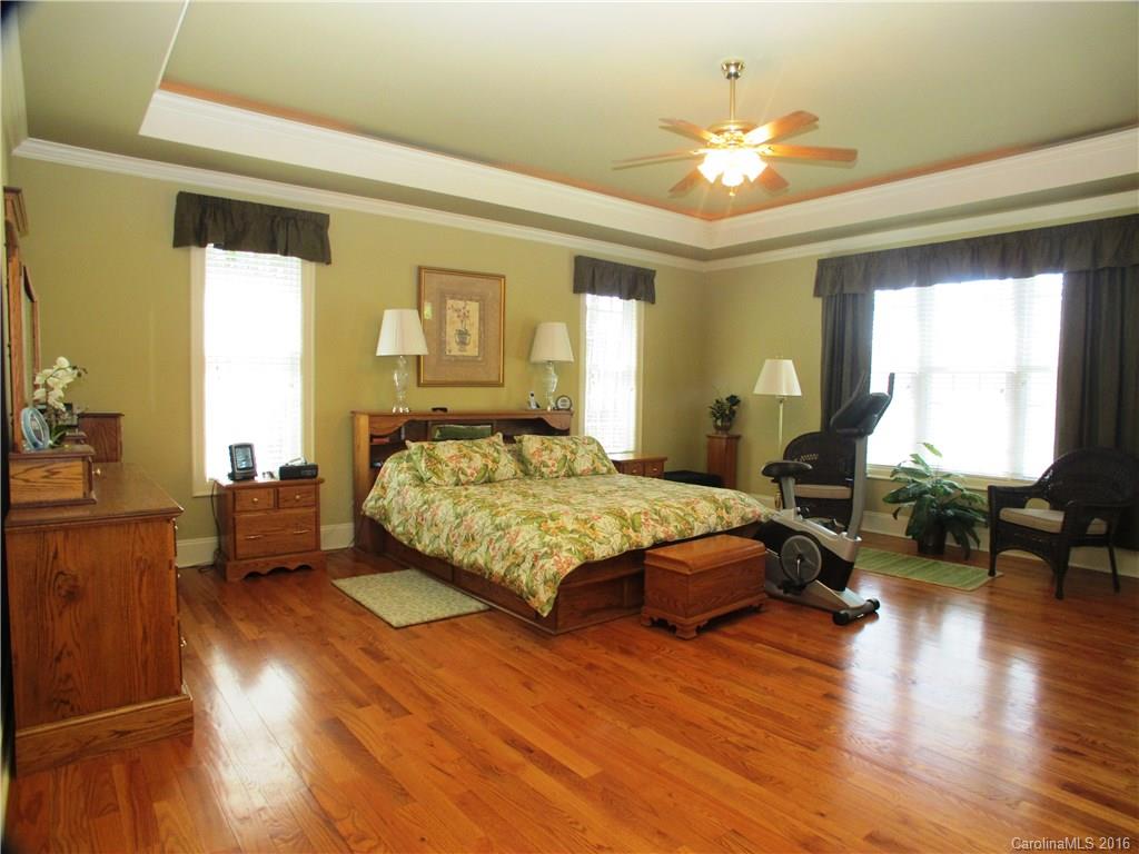 Water Edge - Residential