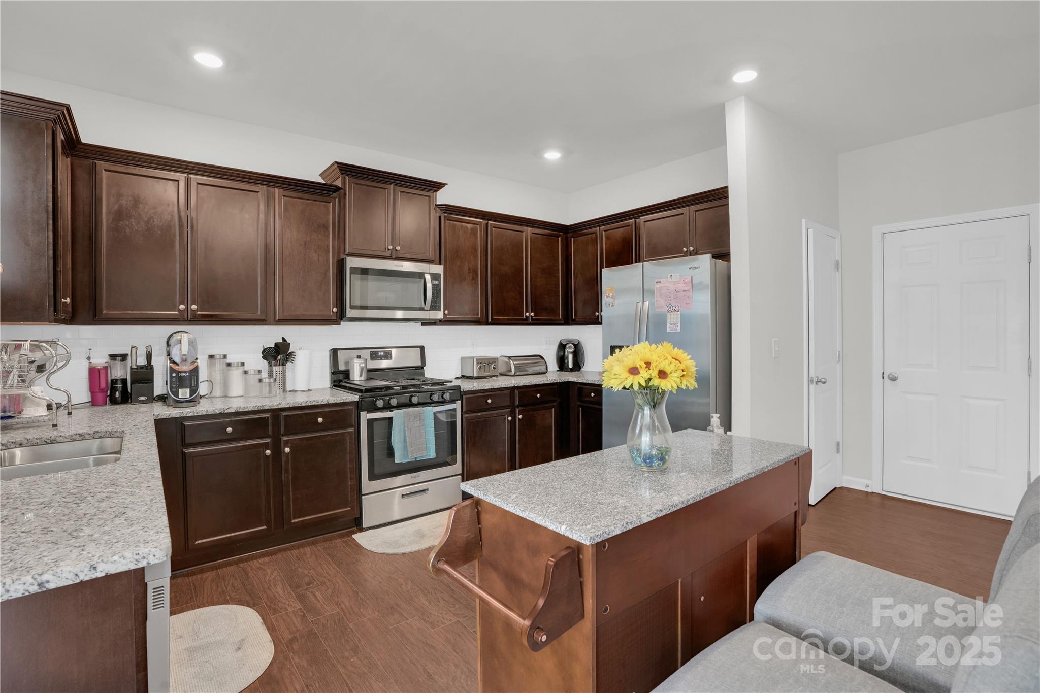 Sutton Farms - Residential