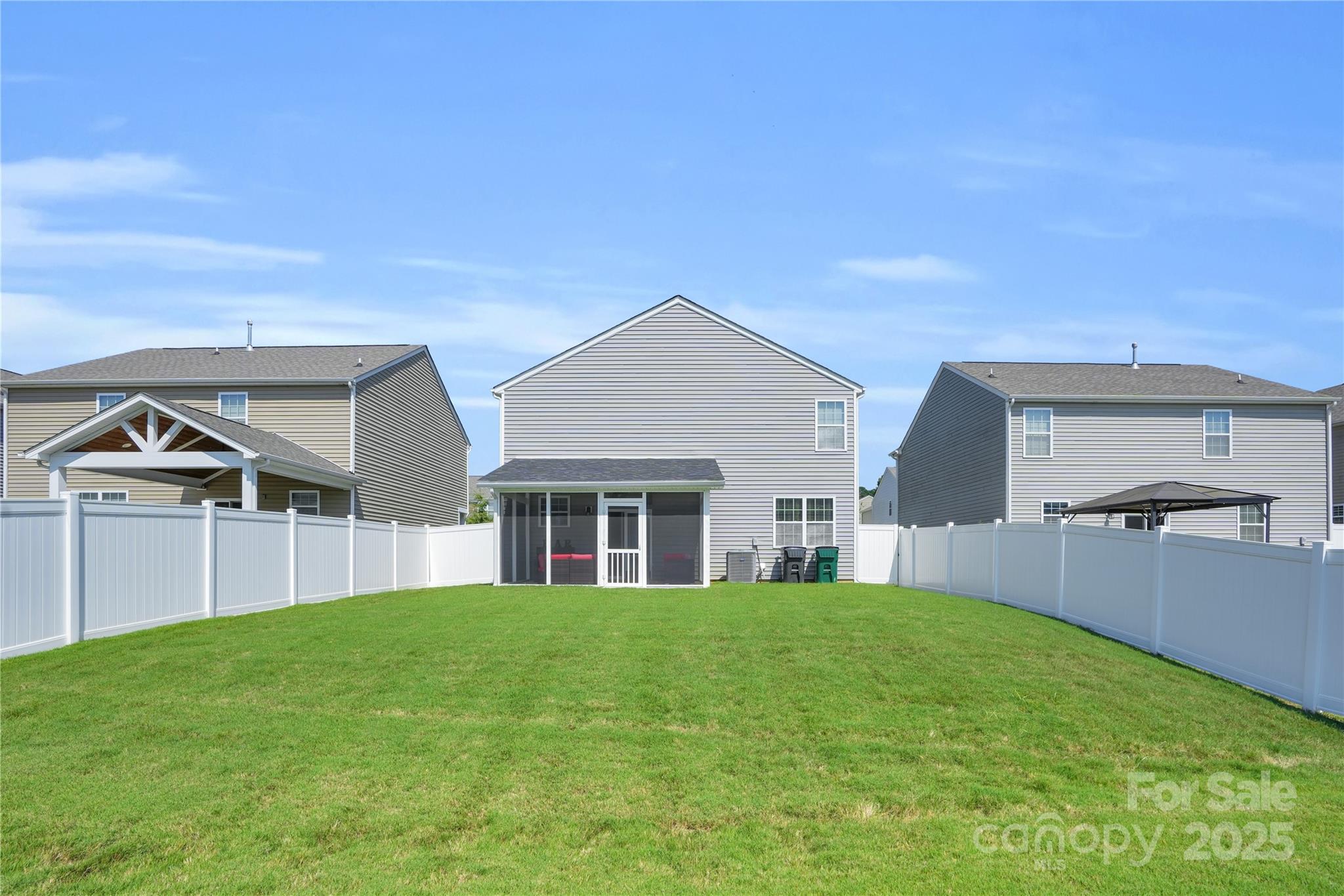 Sutton Farms - Residential